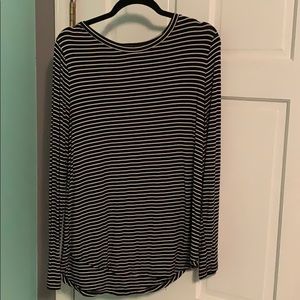 black and white stripe long sleeve tunic
